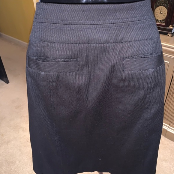 Black skirt by Willi Smith size 6 - Picture 5 of 6